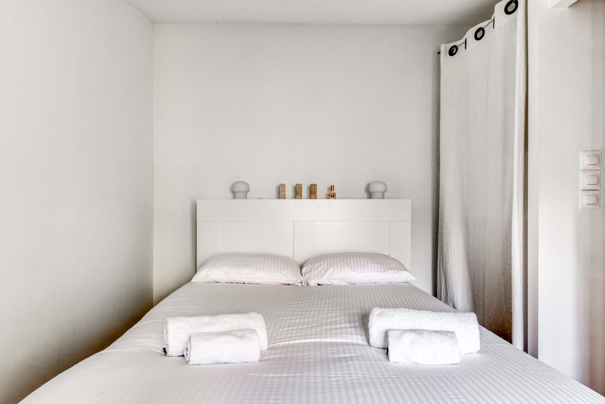 Ferienwohnung Le Patio De La Bastide Avec Terrasse & Netflix - Quartier Paisible Carcassonne Exterior foto